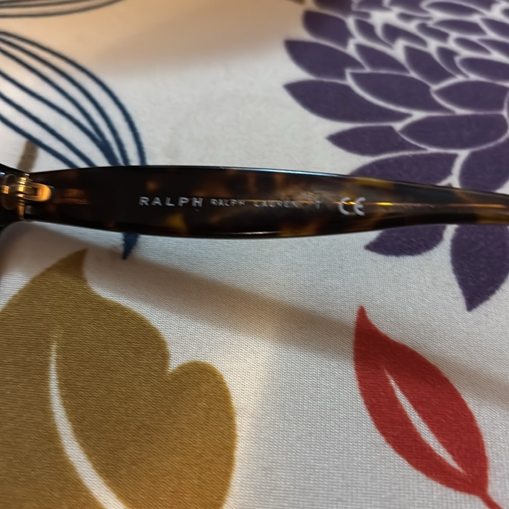SUNGLASSES Ralph Lauren Tortoise Shell - Picture 2 of 7